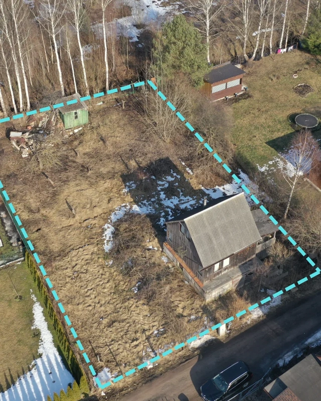 Zeme Baložos, 1019 m2