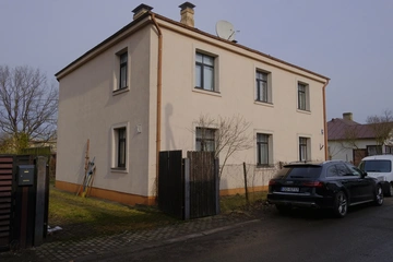 Plašs 4 istabu dzīvoklis Teikā