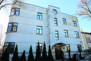 Iznomāju prestižu biroju Teikā
