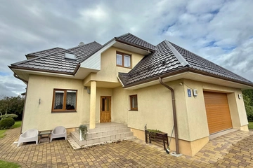 Liela ģimenes māja Dreiliņos